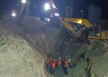 Trabajan para restablecer el suministro de agua potable