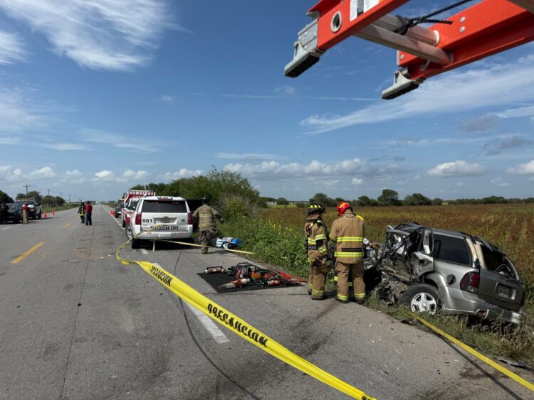 Cuatro muertos en choque frontal de camionetas en la carretera Victoria-Matamoros