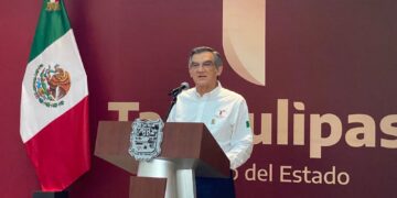 Afirma gobernador contar con su visa vigente