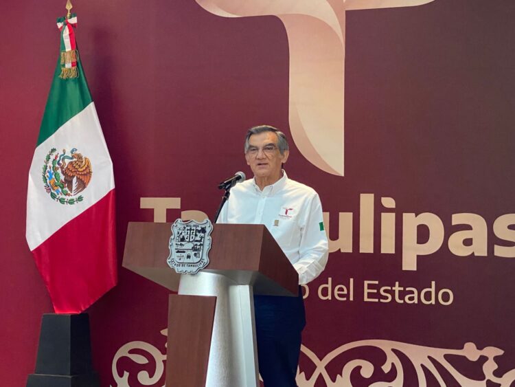 Afirma gobernador contar con su visa vigente