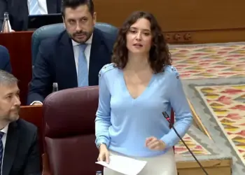 Ayuso justifica a ex presidentes mexicanos en España