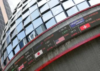 Piden acciones tras alerta de Moody’s