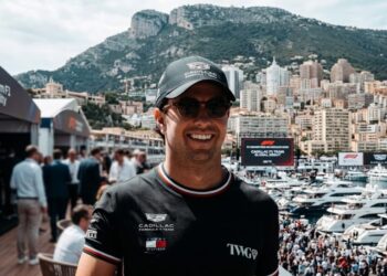Checo Pérez despierta interés de Williams Aston Martin y Alpine para 2027