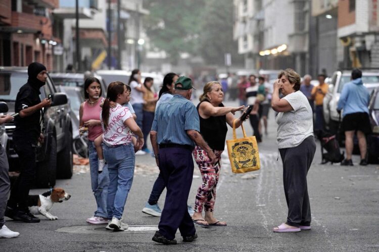 Sismos en Venezuela dejan 589 muertos y militarizan La Guaira