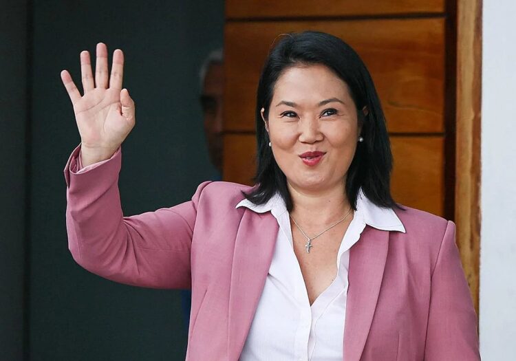 Keiko Fujimori gana la presidencia de Perú con el 100% de las actas escrutadas