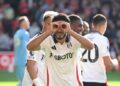 Afición del Fulham rechaza la salida de Raúl Jiménez tras finalizar su contrato