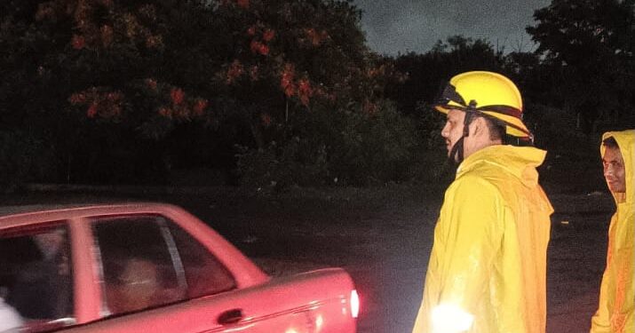 Lluvias desquician Victoria