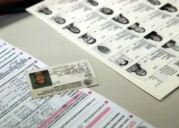 INE estrena nueva credencial electoral