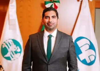 Lazzeri asume como nuevo embajador de México en EE.UU.