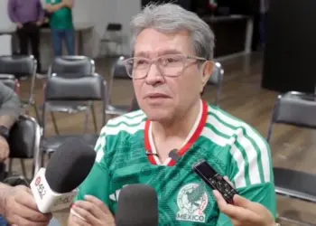 Monreal alerta caos por Ley ISSSTE