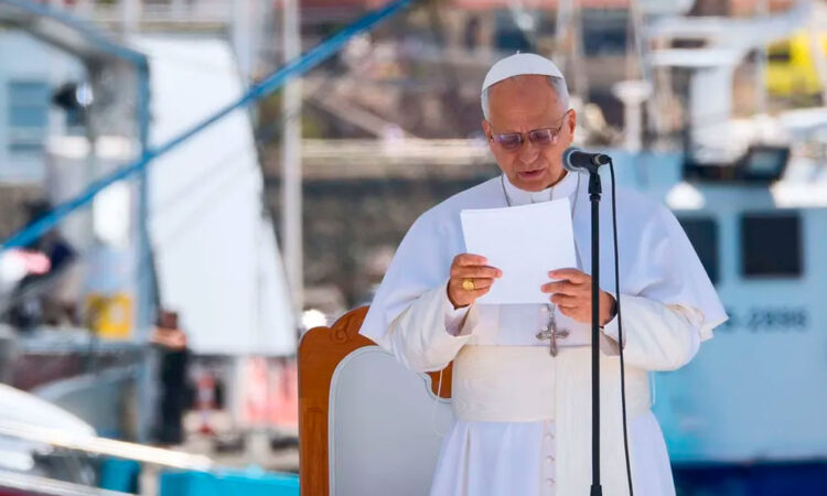 El papa León XIV critica las políticas migratorias de la Unión Europea en las Islas Canarias