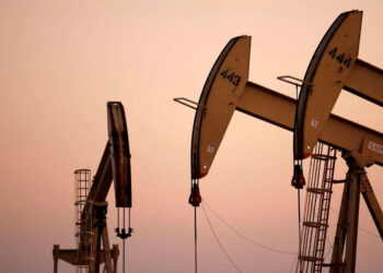 Reservas de petróleo estratégico de EE.UU. registran mínimos históricos no vistos desde 1983
