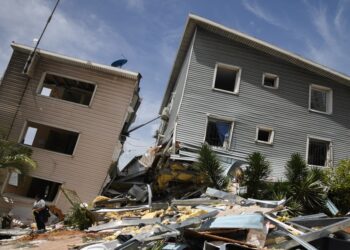 Terremoto en Venezuela deja mil muertos y hospitales colapsados