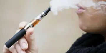 Vapeadores superan a cigarros entre jóvenes