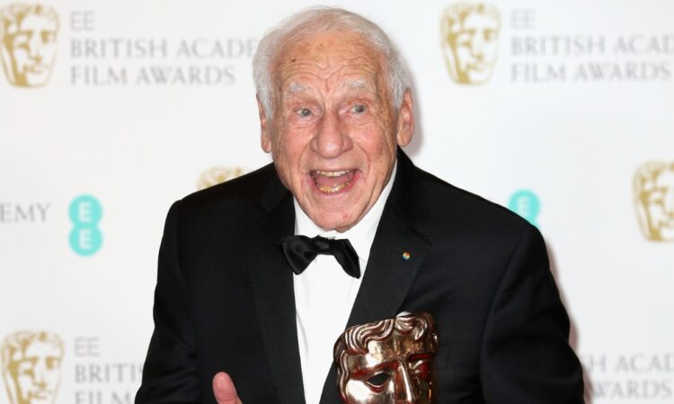 Mel Brooks celebra sus 100 años con legado humorístico
