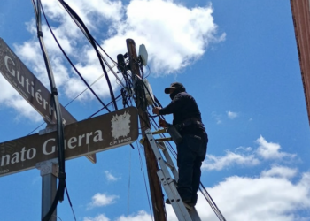 Retiran 10 toneladas de cableado