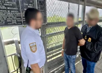 EEUU entrega 313 criminales a México