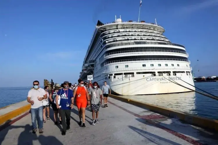 Cruceros rompen récord en México