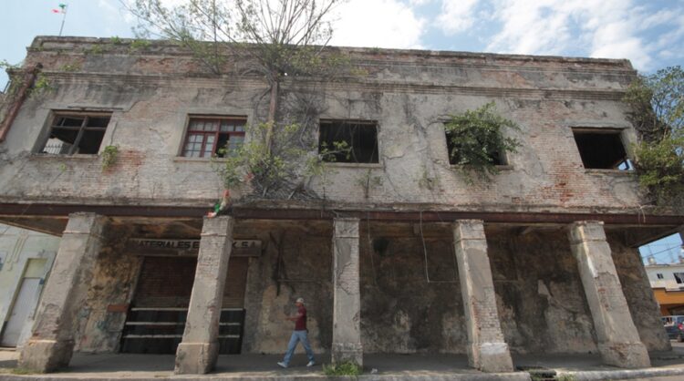 Edificios antiguos, riesgo para la oblación