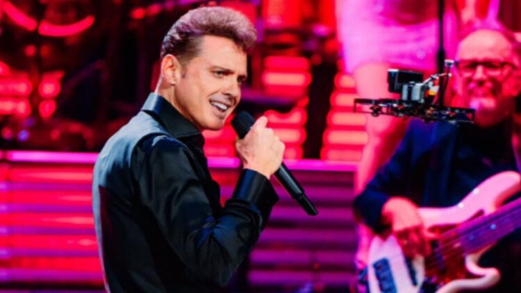 Luis Miguel está hospitalizado en Nueva York tras cirugía