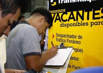 Acomodan a 5 mil en Ferias del Empleo