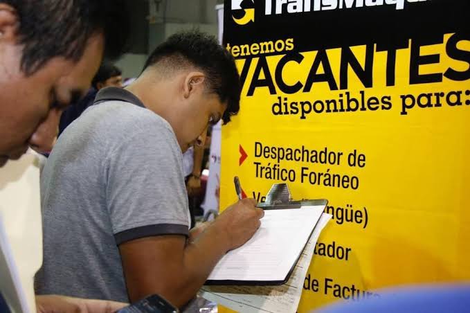 Acomodan a 5 mil en Ferias del Empleo