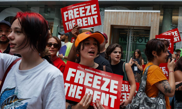 Nueva York congela alquileres de casi un millón de viviendas bajo regulación