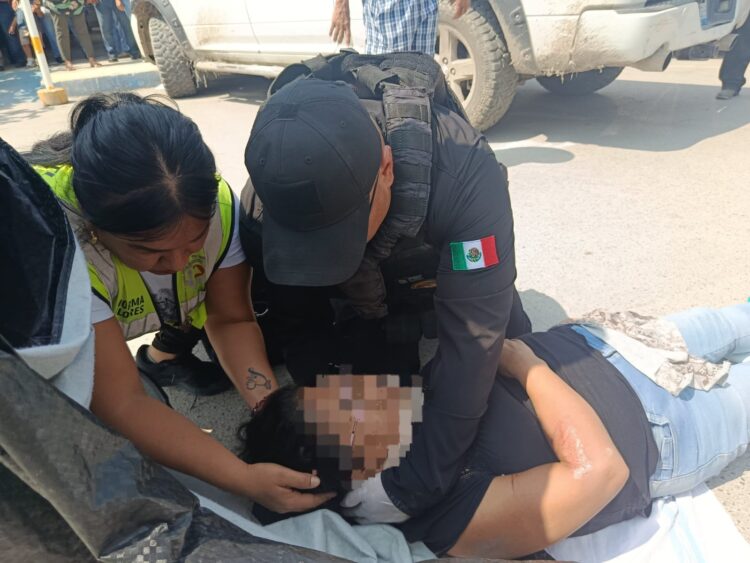 Guardia Estatal salva a mujer lesionada