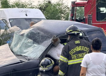 Muere joven en choque carretero