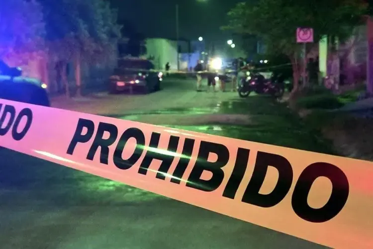 Asesinan a pareja dentro de vivienda
