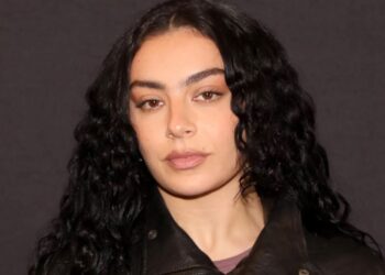 Charli XCX inicia gira por Norteamérica para nuevo álbum