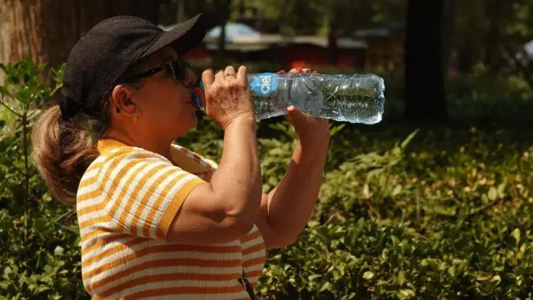 Refuerza Salud acciones por altas temperaturas