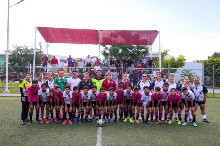 Reactiva SEBIEN cancha de futbol en el Parque Pajaritos