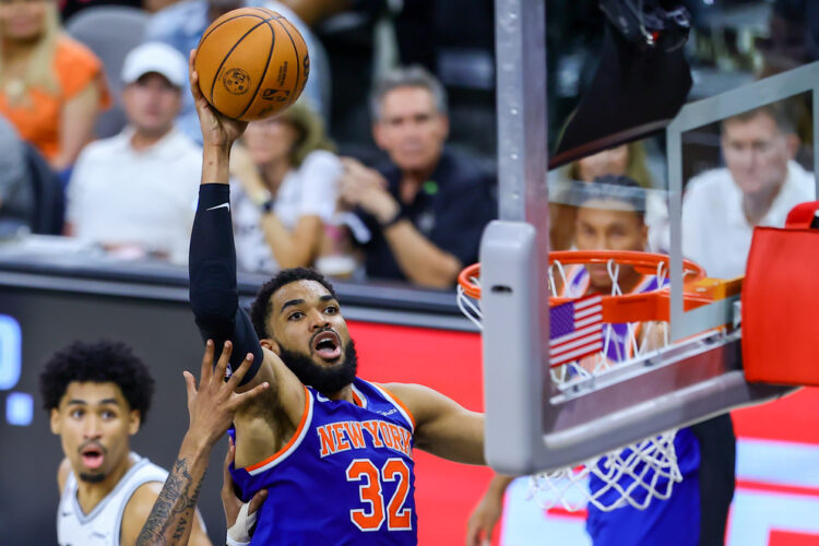 New York Knicks vencen a los San Antonio Spurs y lideran 2-0 las Finales de la NBA