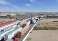 Transportistas rechazas aumento en tarifas de puentes Nuevo Laredo-Laredo