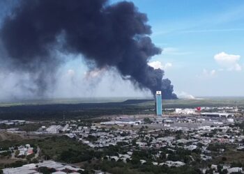 Voraz incendio en el basurero municipal de Cd. Victoria