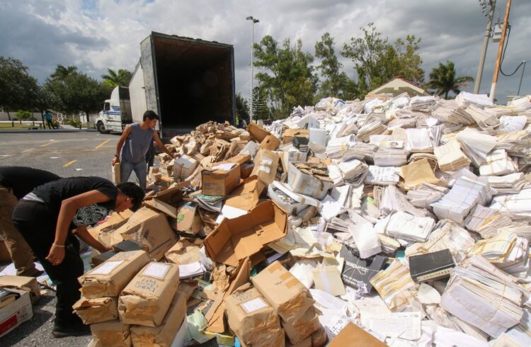 Convertirán residuos de papel de instituciones en apoyo para las escuelas públicas