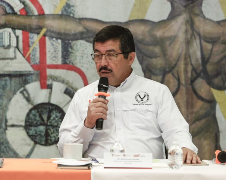 Integra UAT a la academia con los sectores productivos para fortalecer clústeres regionales