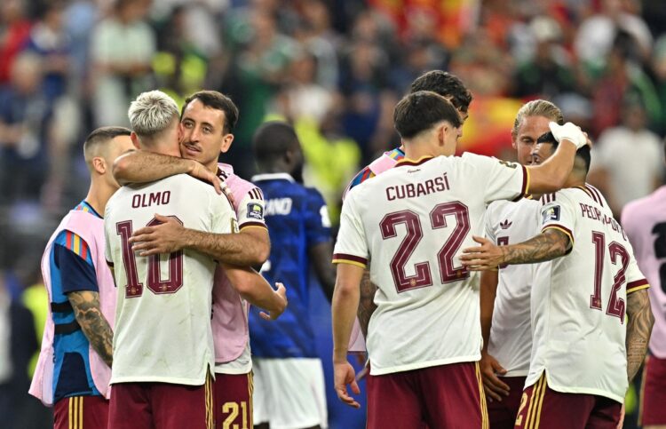 España derrota 2-0 a Francia y es primer finalista del Mundial 2026