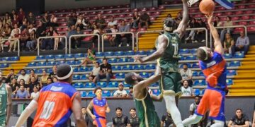 Cae CorreBasket 88-95 ante Abejas de León en arranque de Liga LNBP