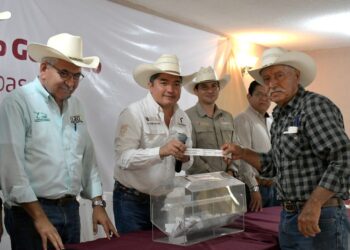 Impulsan con el programa de mejoramiento genético la ganadería de González