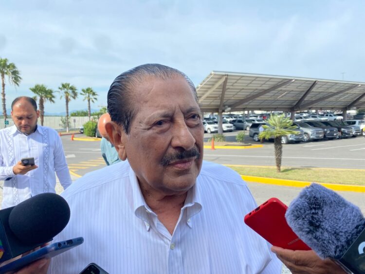 Califica Arnulfo Rodríguez de desesperados a Meléndez y otros anticipados que buscan relevarlo en SNTE