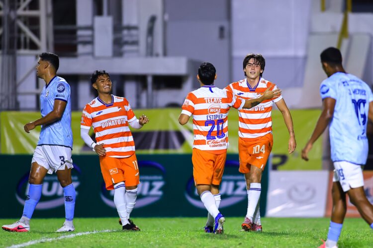 Correcaminos logra agónico empate 2-2 ante Sporting de Costa Rica en partido amistoso
