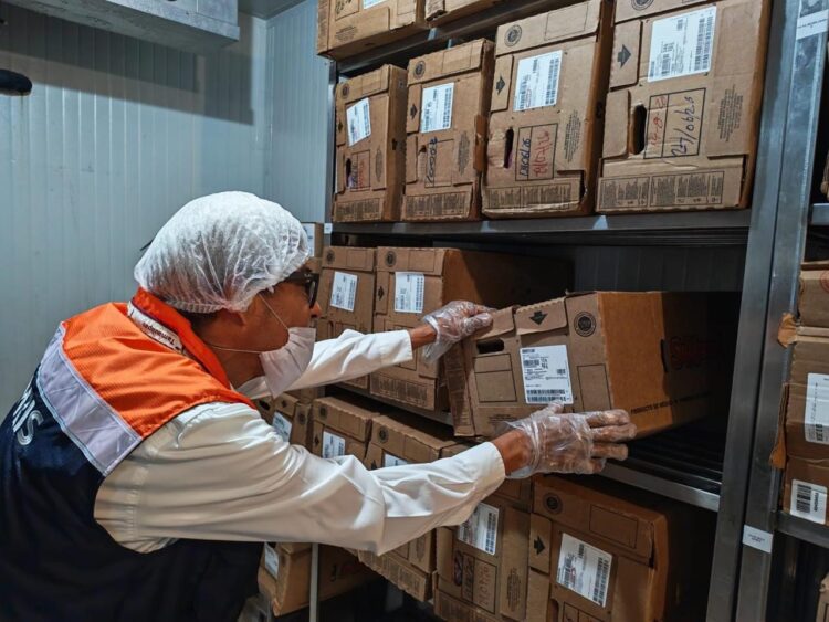 Refuerza COEPRIS verificación de expendios de alimentos por la onda cálida
