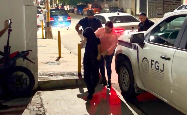 Madre de Dana exige justicia y denuncia abusos