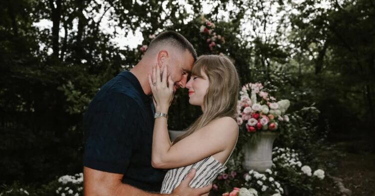 Adam Sandler ofició la boda de Taylor Swift y Travis Kelce