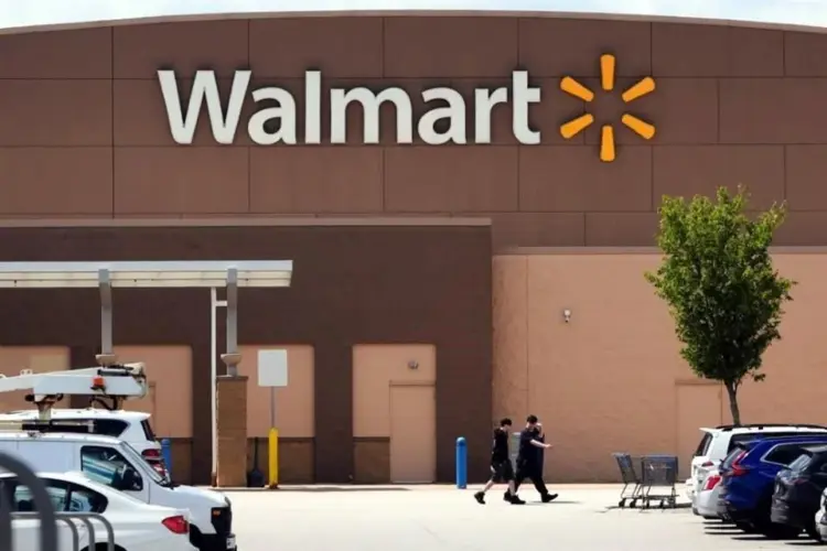 Walmart valora empleos humanos en plena era de la IA