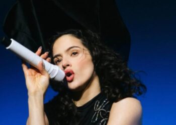 Rosalía bajo fuego tras compartir video de Mía Khalifa en TikTok