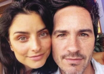 Mauricio Ochmann y Aislinn Derbez juntos en el aeropuerto: ¿reconciliación?