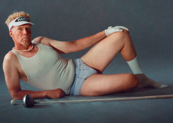 Will Ferrell protagoniza nueva campaña de SKIMS en ropa interior